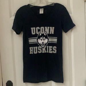 UCONN Huskies T-Shirt PINK Victoria’s Secret Size Small
